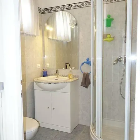 Splendid Studio Directly On The Port Of - Luxury Le Neptune Apartman